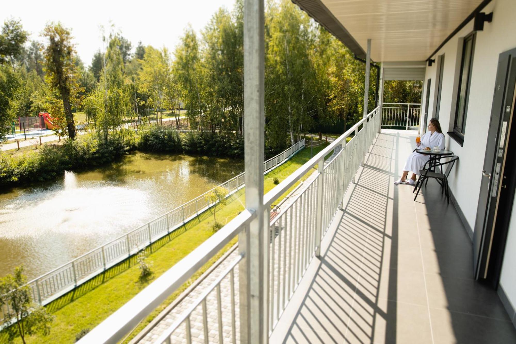 Nicolas Resort Club Kiev Eksteriør bilde